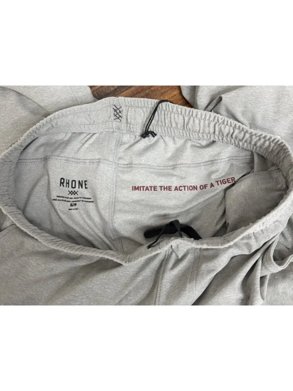 Rhone Reign All Around Joggers Men's Size S Gray Heather Athletic Pants NWT